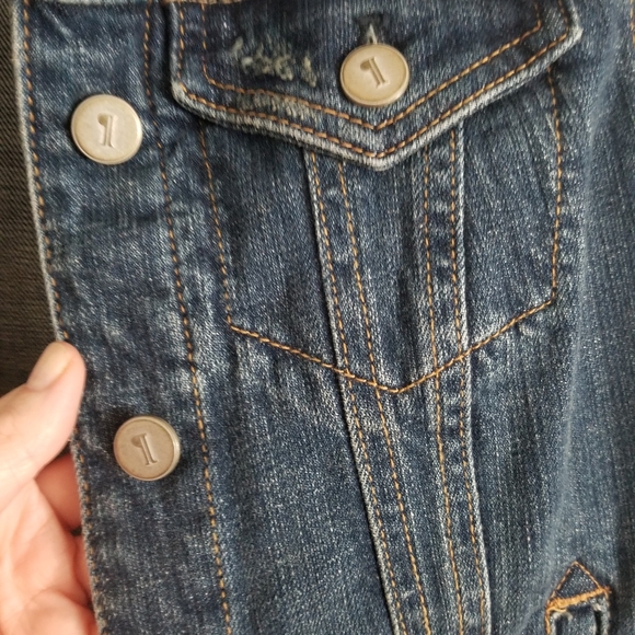 Anthropologie Pilcro classic denim jacket - with stretch! - Picture 5 of 10